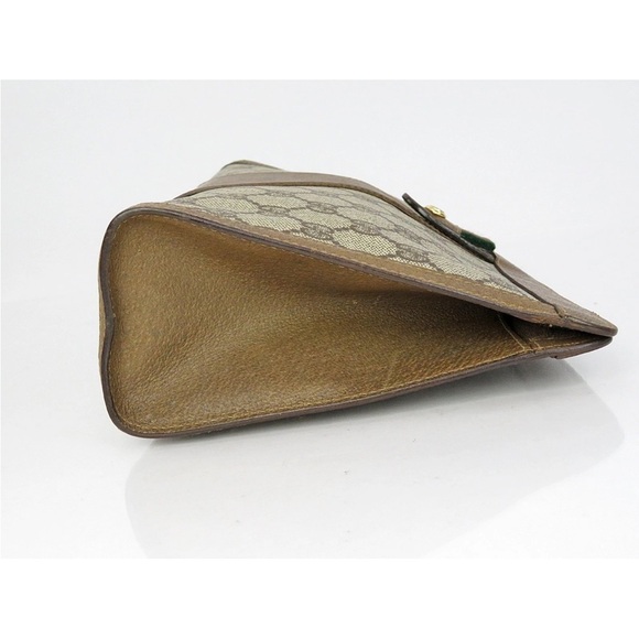 Gucci Beige and Brown Monogram Clutch - Picture 3 of 14